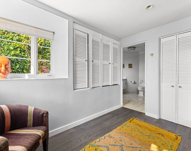 1767 N Orange Grove Avenue - Photo Thumbnail 20