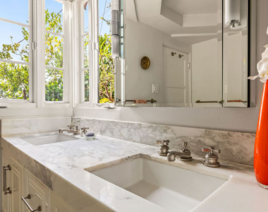 1767 N Orange Grove Avenue - Photo Thumbnail 30