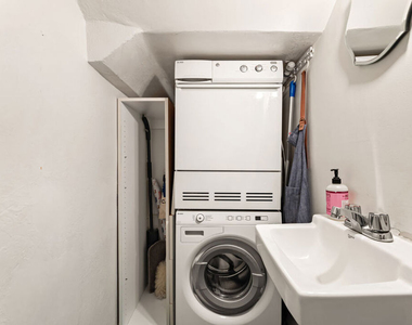 1767 N Orange Grove Avenue - Photo Thumbnail 41