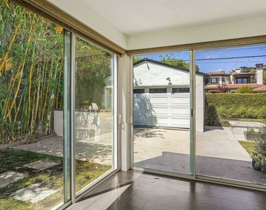 423 15th Street - Photo Thumbnail 20