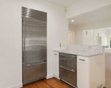 423 15th Street - Photo Thumbnail 11