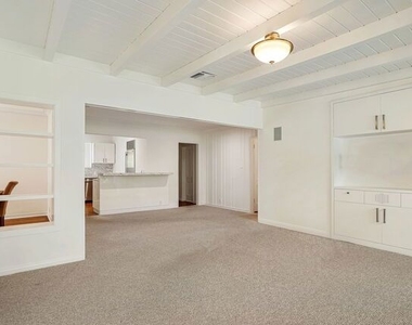 423 15th Street - Photo Thumbnail 14