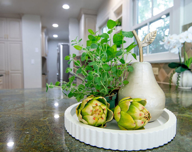121 S Poinsettia Place - Photo Thumbnail 16