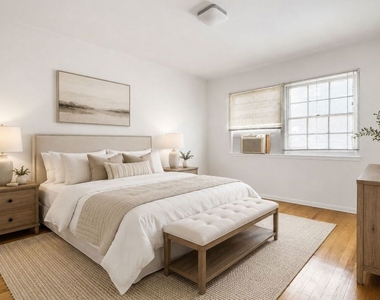 8551 Holloway Drive - Photo Thumbnail 5