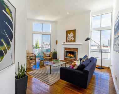 1240 S Corning Street - Photo Thumbnail 3