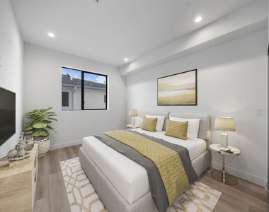 5612 Lexington Avenue - Photo Thumbnail 8