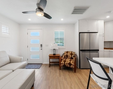 2057 Felspar St - Photo Thumbnail 16