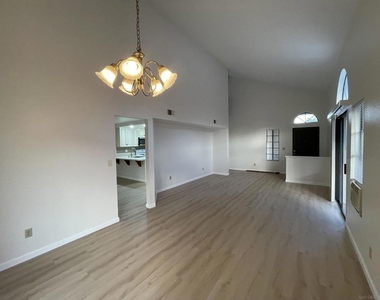 15846 Windrose Way - Photo Thumbnail 3