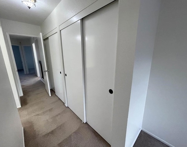 15846 Windrose Way - Photo Thumbnail 20