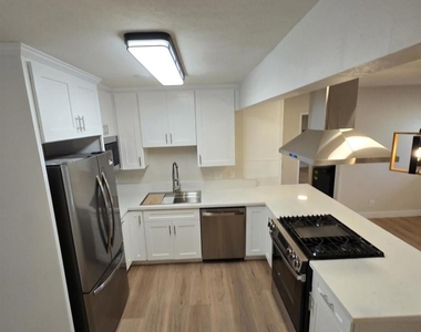 2132 E 5th St - Photo Thumbnail 30