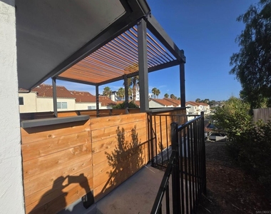 2134 E 5th St - Photo Thumbnail 21