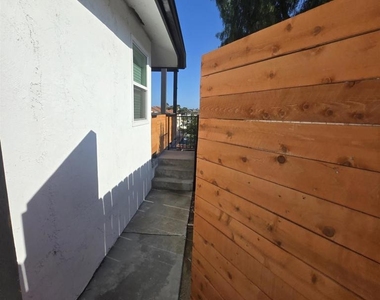 2134 E 5th St - Photo Thumbnail 20