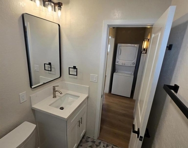 2134 E 5th St - Photo Thumbnail 16