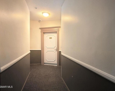 620 Gramercy Place - Photo Thumbnail 21