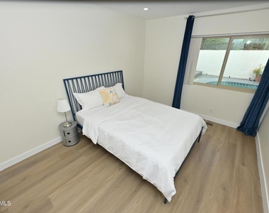 21794 Ybarra Road - Photo Thumbnail 13