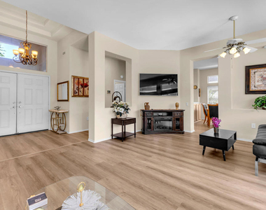 37468 Westridge Avenue - Photo Thumbnail 8