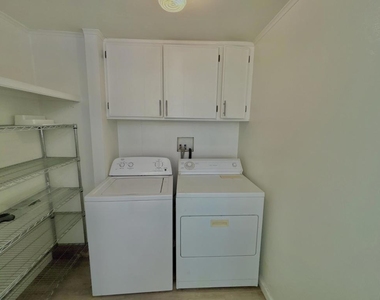 2055 Marni Court - Photo Thumbnail 5