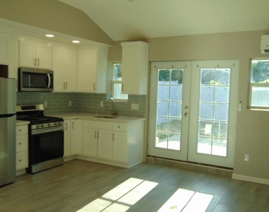 6642 Forbes Avenue - Photo Thumbnail 8