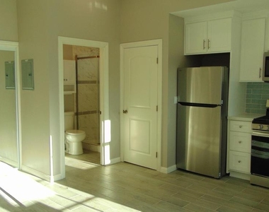 6642 Forbes Avenue - Photo Thumbnail 1