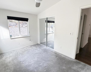 25001 Rim Rock Road - Photo Thumbnail 26