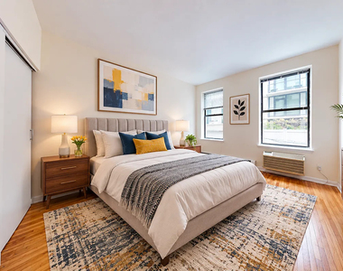 365 West 52nd Street - Photo Thumbnail 1
