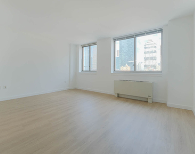 400 West 37th St - Photo Thumbnail 63