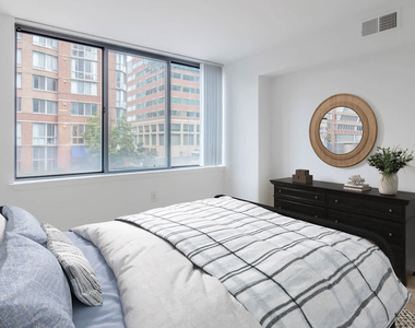 1415 North Taft Street - Photo Thumbnail 62