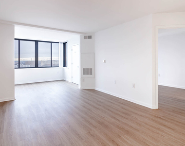 1415 North Taft Street - Photo Thumbnail 90