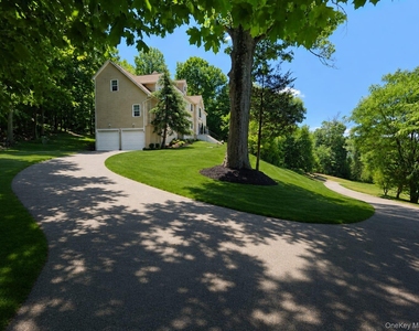 8 Brian Court - Photo Thumbnail 2