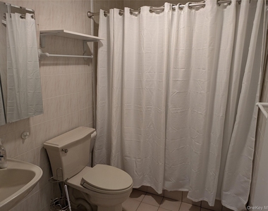 617 Katrina Falls Road - Photo Thumbnail 11