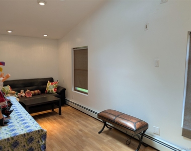 617 Katrina Falls Road - Photo Thumbnail 13