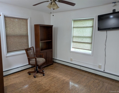 617 Katrina Falls Road - Photo Thumbnail 10