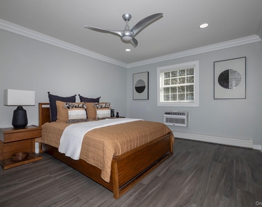 1750 W Main Street - Photo Thumbnail 5