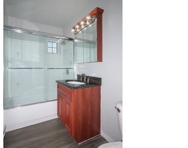 1750 W Main Street - Photo Thumbnail 6