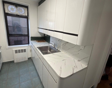 89-20 55th Avenue - Photo Thumbnail 13