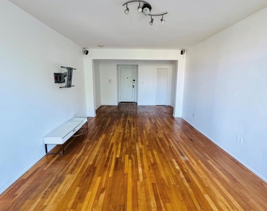 89-20 55th Avenue - Photo Thumbnail 23