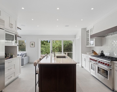 91 Beach Lane - Photo Thumbnail 15