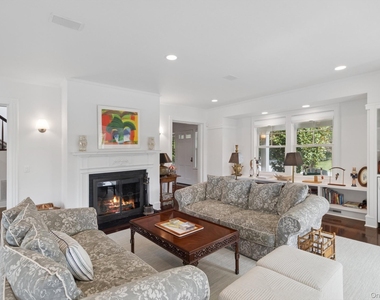 91 Beach Lane - Photo Thumbnail 9