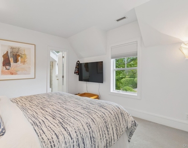 91 Beach Lane - Photo Thumbnail 21
