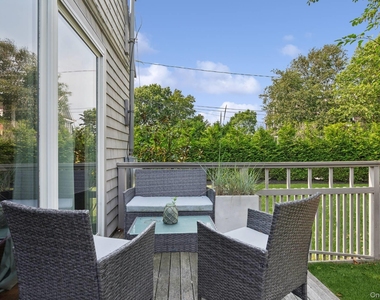91 Beach Lane - Photo Thumbnail 33
