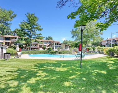 174 Sierra Vista Lane - Photo Thumbnail 28