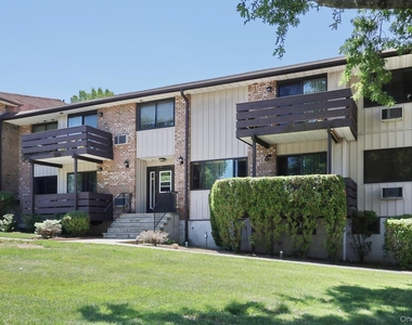 174 Sierra Vista Lane - Photo Thumbnail 33
