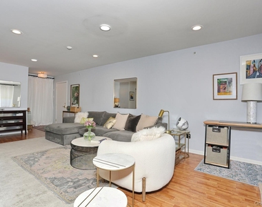 174 Sierra Vista Lane - Photo Thumbnail 6