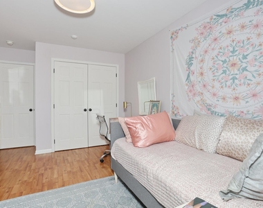 174 Sierra Vista Lane - Photo Thumbnail 24