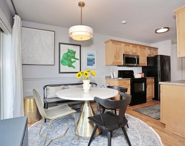 174 Sierra Vista Lane - Photo Thumbnail 8