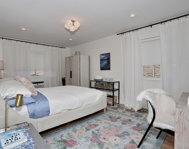174 Sierra Vista Lane - Photo Thumbnail 18
