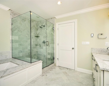 31 Cedar Place - Photo Thumbnail 3