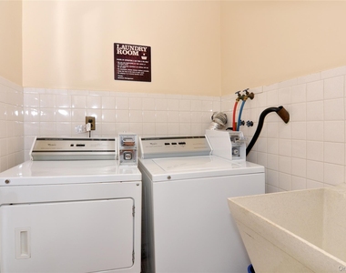 505 White Plains Road - Photo Thumbnail 16