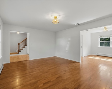 35 Cunningham - Photo Thumbnail 10