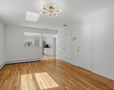 35 Cunningham - Photo Thumbnail 22